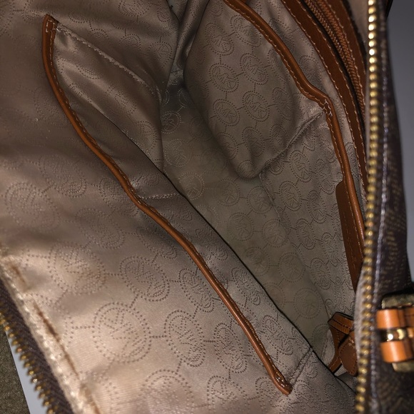 Michael Kors Satchel Purse - Picture 3 of 3